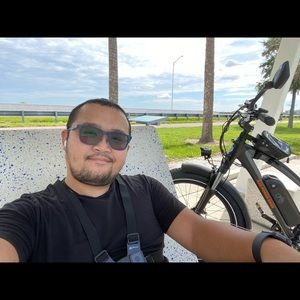 Meet your Posher, Nhan